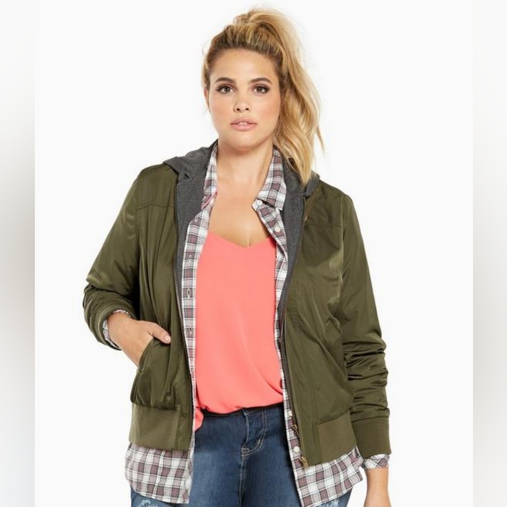 Torrid Women's Olive Green Nylon Jersey Hooded Zip Bomber Jacket- LARGE -New